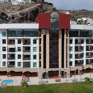 Su Eminencia - 2 Bedrooms 5 Star Playa Del Cura Apartment